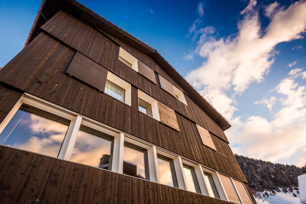 Nova Casa Spinatscha Sedrun Hostel Kültér fotó