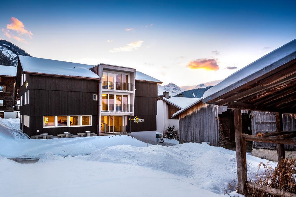 Nova Casa Spinatscha Sedrun Hostel Kültér fotó